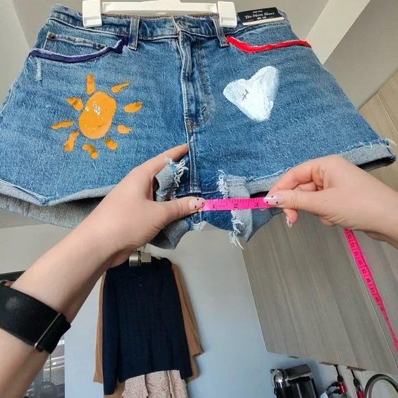 Abercrombie Curve Love High Rise Mom Shorts Sun Heart 30 - Picture 9 of 9